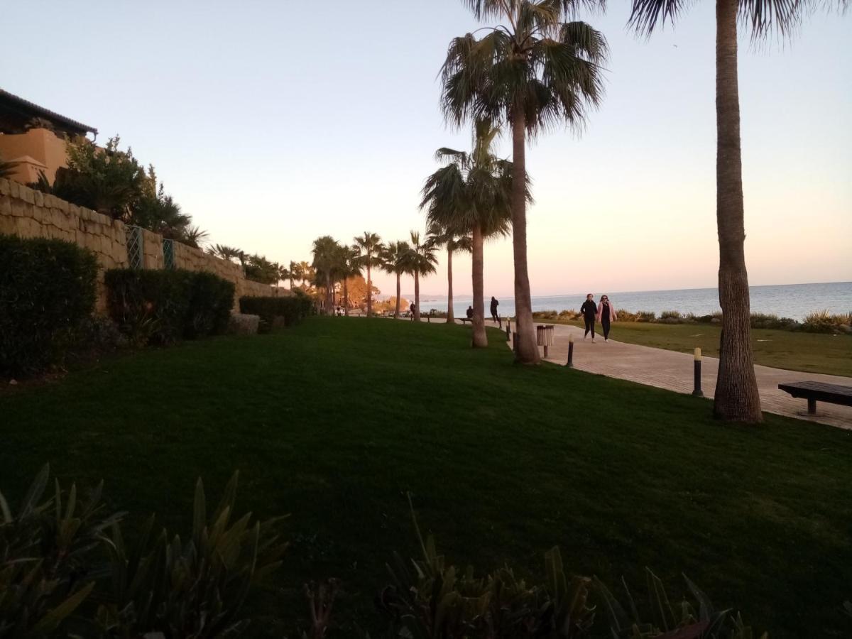 Beach Bungalow Port,Free Parking Estepona Zewnętrze zdjęcie