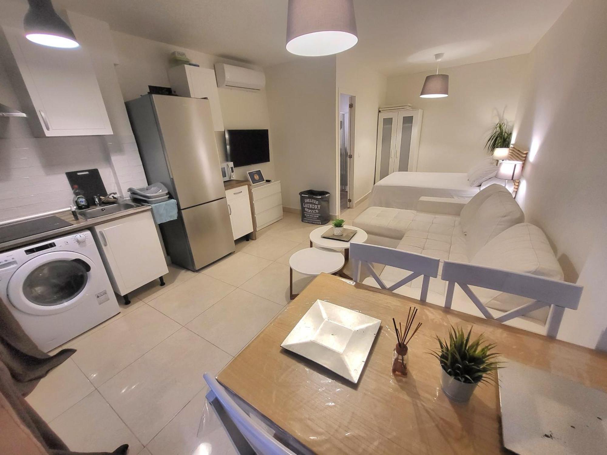 Beach Bungalow Port,Free Parking Estepona Zewnętrze zdjęcie