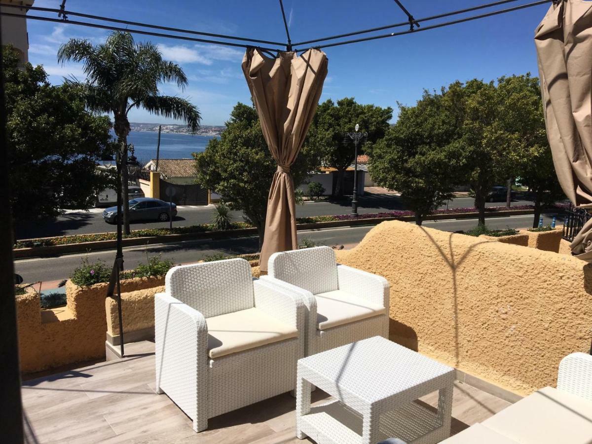 Beach Bungalow Port,Free Parking Estepona Zewnętrze zdjęcie